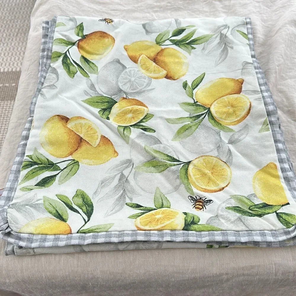 House & Garden Lemon & Bumble Themed Table Runner Decor